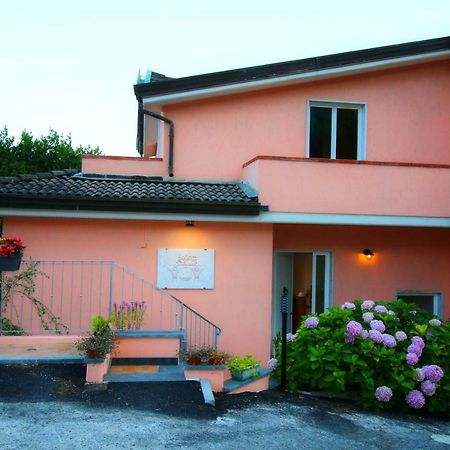 B & B La Marmifera Carrara Exterior foto