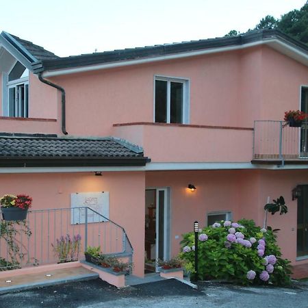 B & B La Marmifera Carrara Exterior foto
