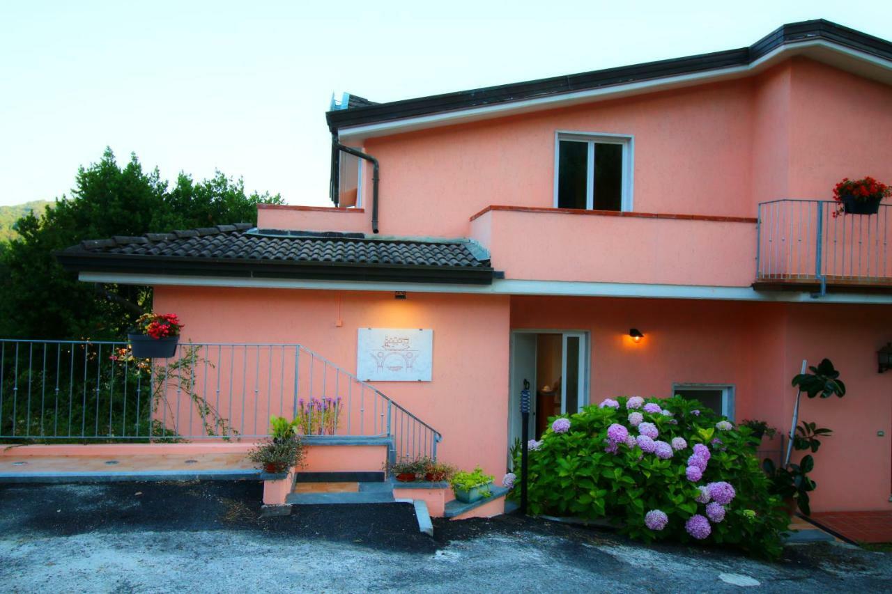 B & B La Marmifera Carrara Exterior foto